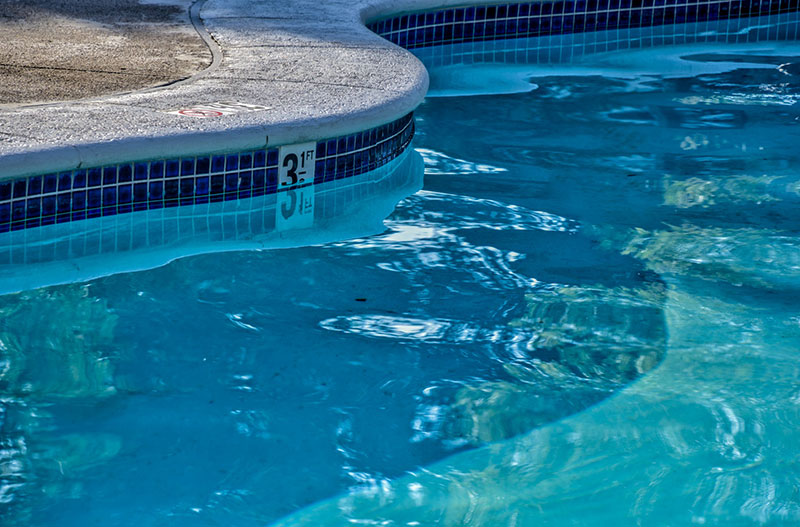Is Your Wilton Manors Pool Need Resurfacing? 